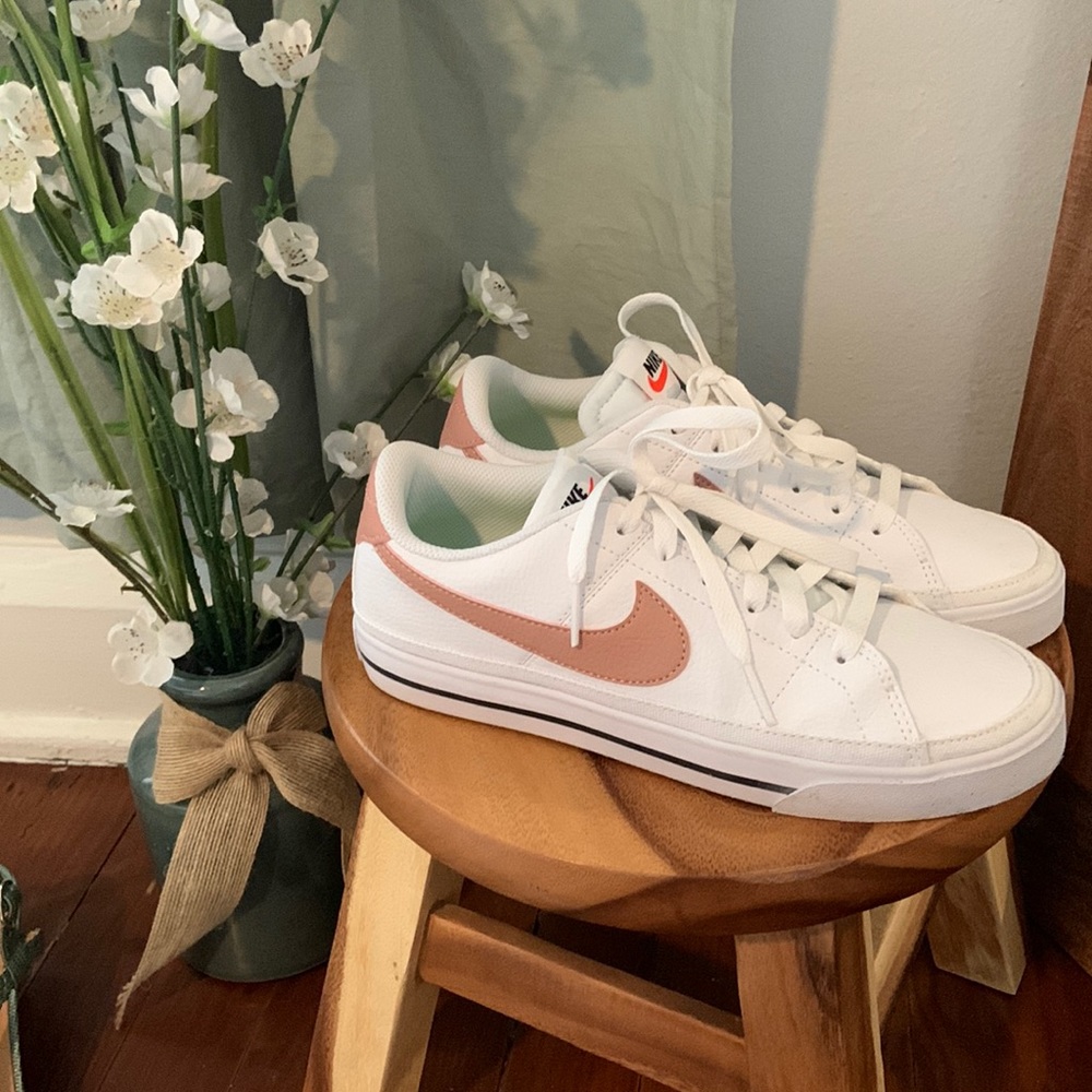 Nike Court Legacy Sneakers - Size 7.5